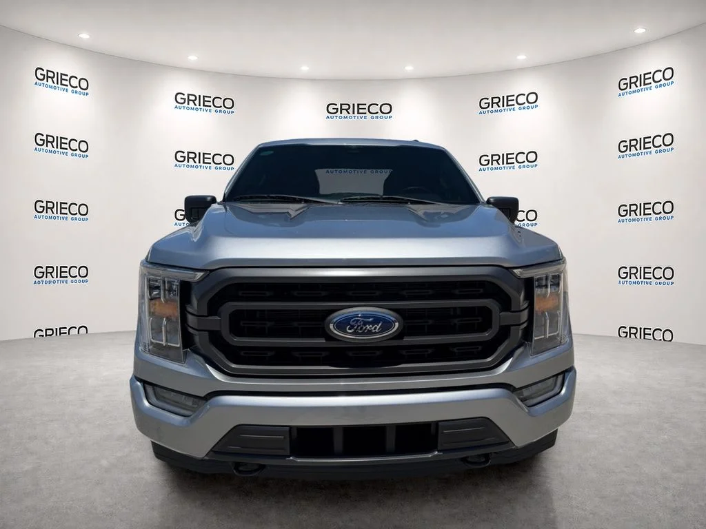 Used 2023 Iconic Silver Metallic Ford XLT image 2