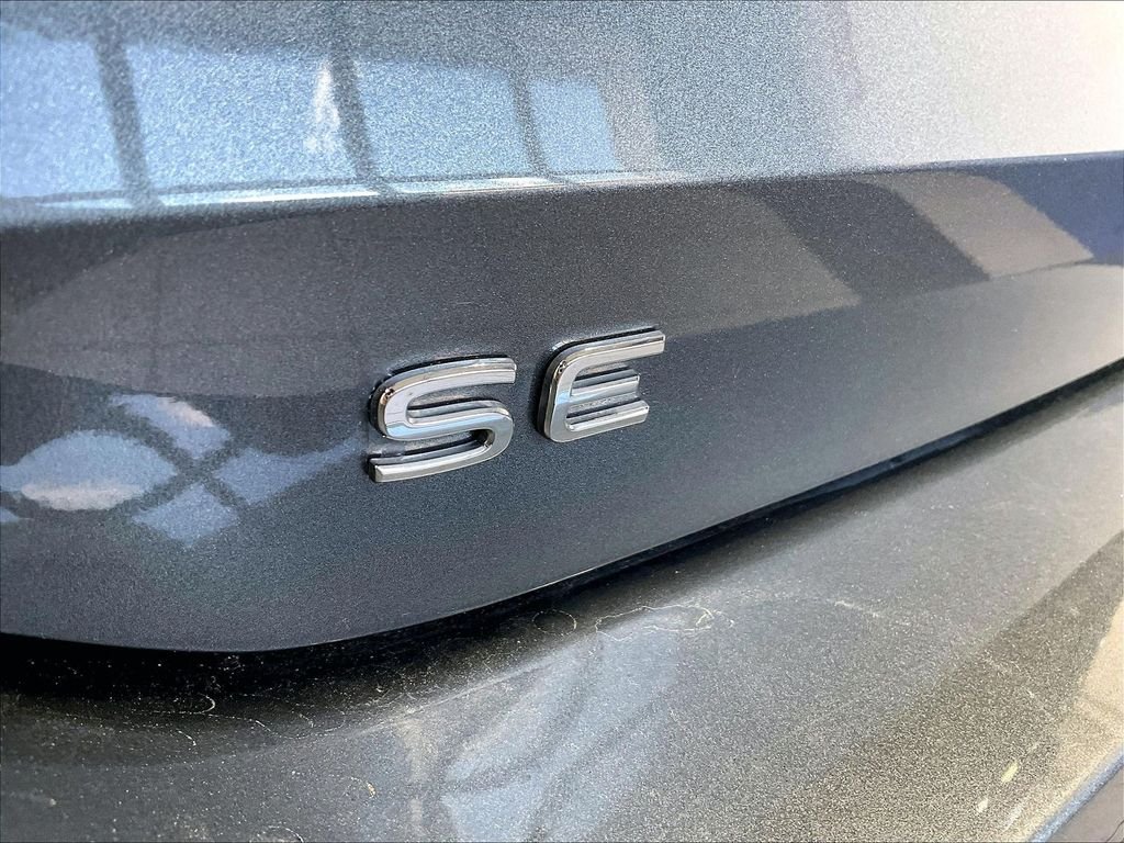 Certified Used 2025 Gray Volkswagen 2.0T SE image 29