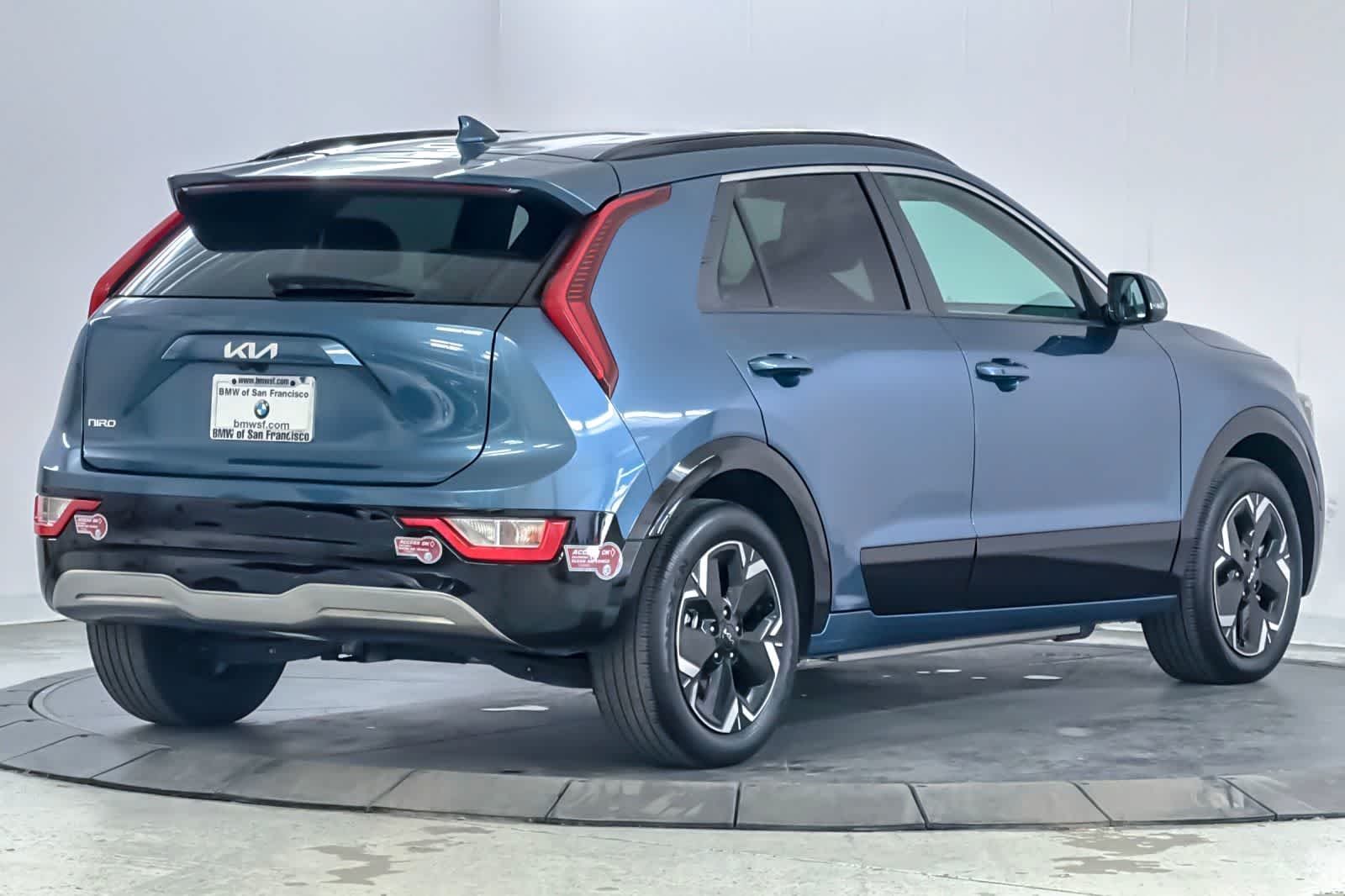 Used 2024 Kia Niro Wind with VIN KNDCR3L14R5091525 for sale in San Francisco, CA