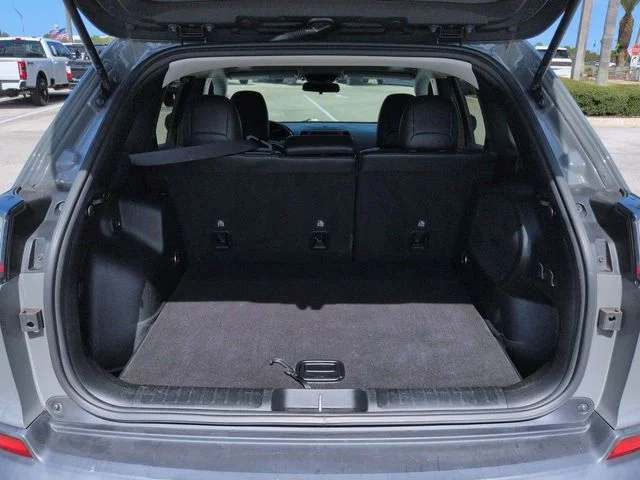 Certified Used 2020 Sting Gray Clearcoat Jeep Latitude Plus image 13