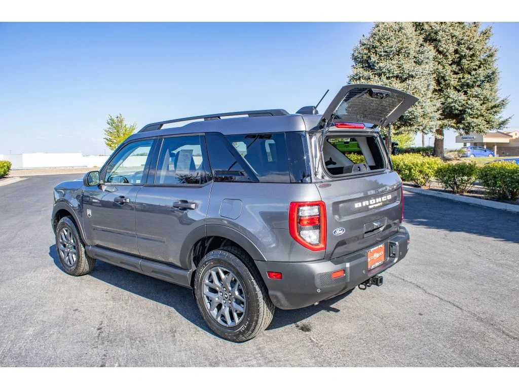 New 2026 CARBONIZED GRAY METALLIC Ford Big Bend image 9