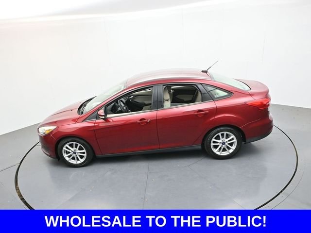 Used 2016 Red Ford SE image 39