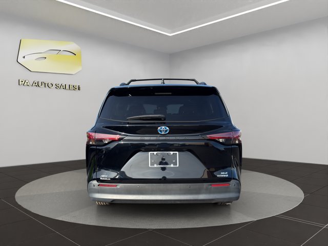 Used 2022 Black Toyota XLE image 6
