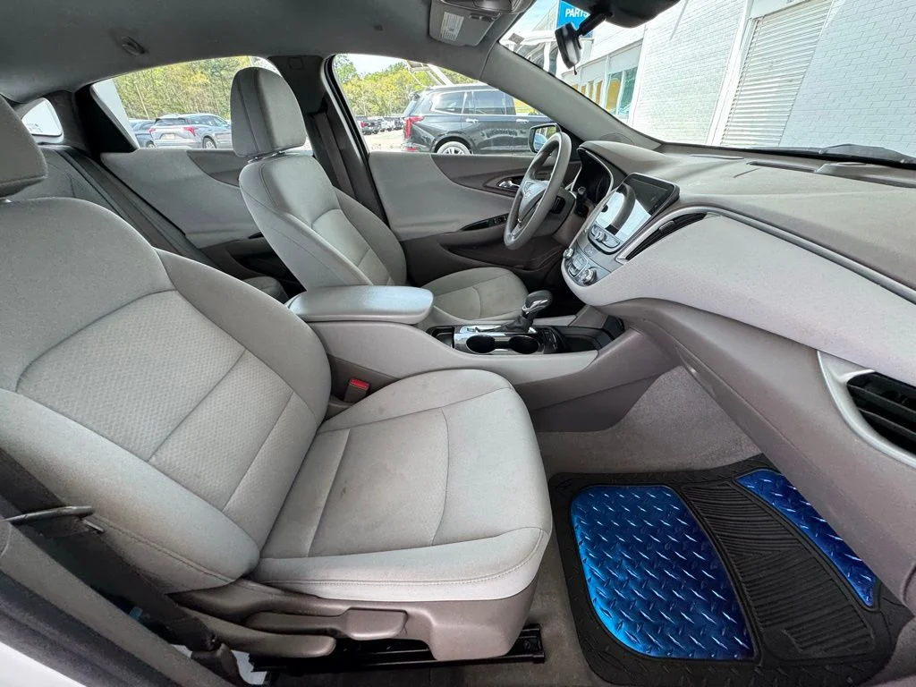 Used 2024 White Chevrolet LS image 15