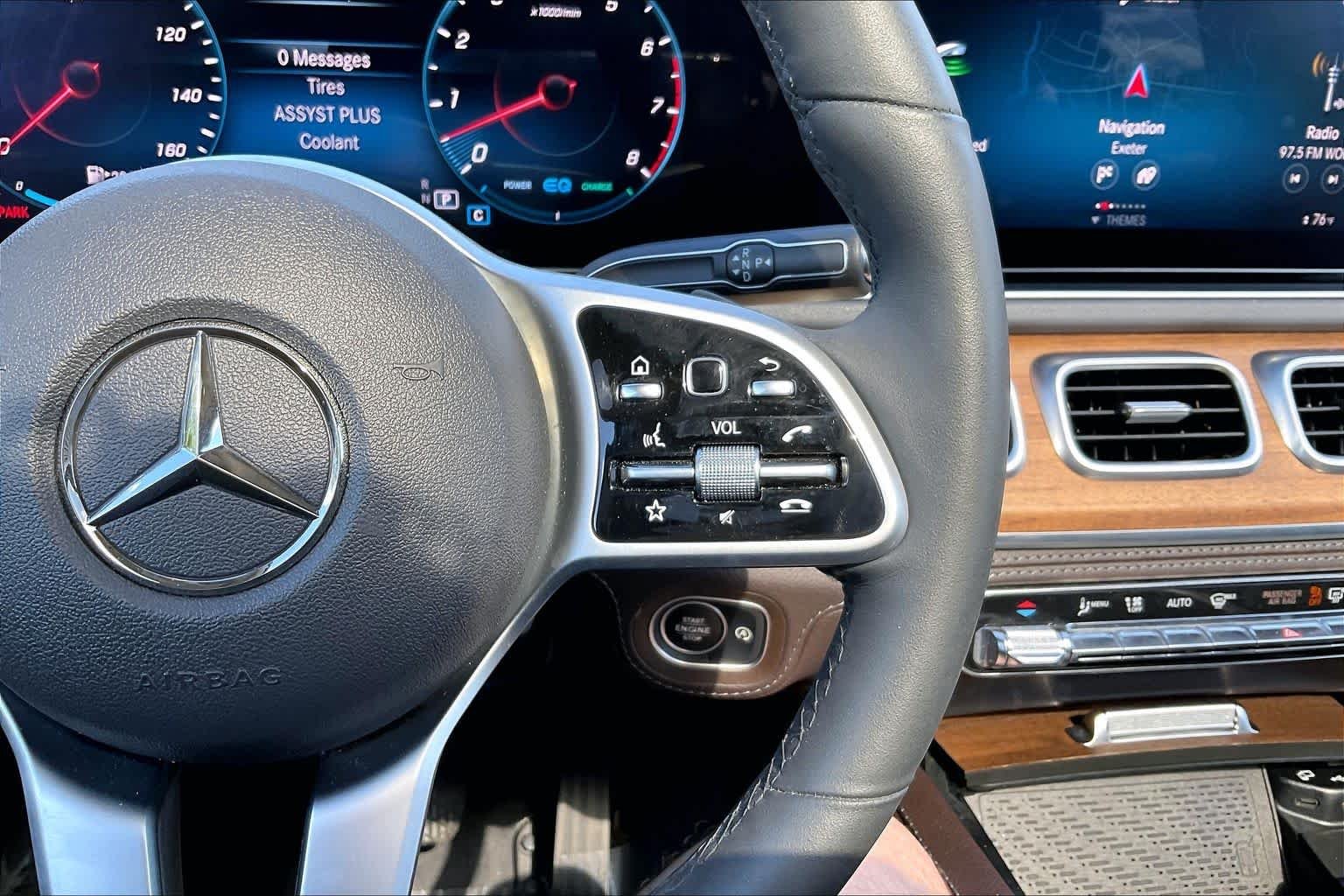 Used 2020 Polar White Mercedes-Benz GLE 450 image 24