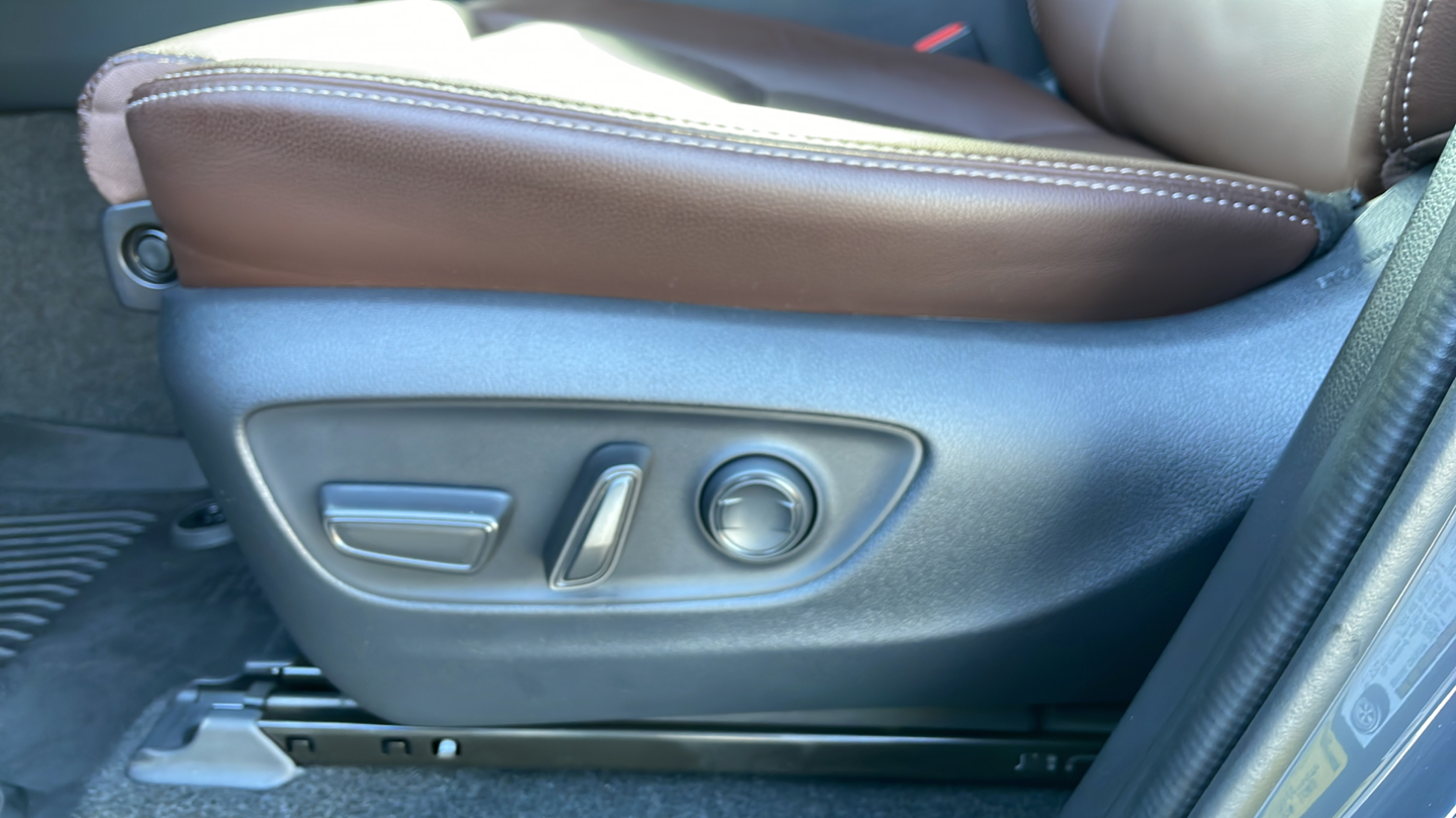 Used 2025 Gray Toyota Base image 18
