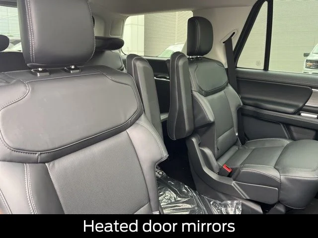 New 2026 Glacier Gray Metallic Tri-Coat Ford Platinum® image 26