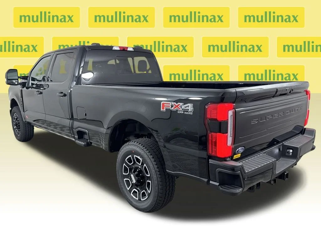 New 2026 Black Ford Platinum image 5