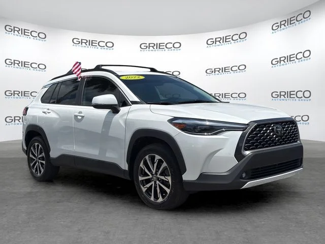 2022 Toyota Corolla Cross XLE