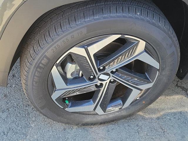 New 2024 Amazon Gray Hyundai Limited image 4