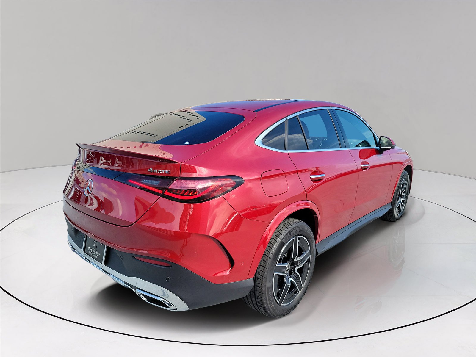 New 2027 MANUFAKTUR Patagonia Red Metallic Mercedes-Benz GLC 300 image 37