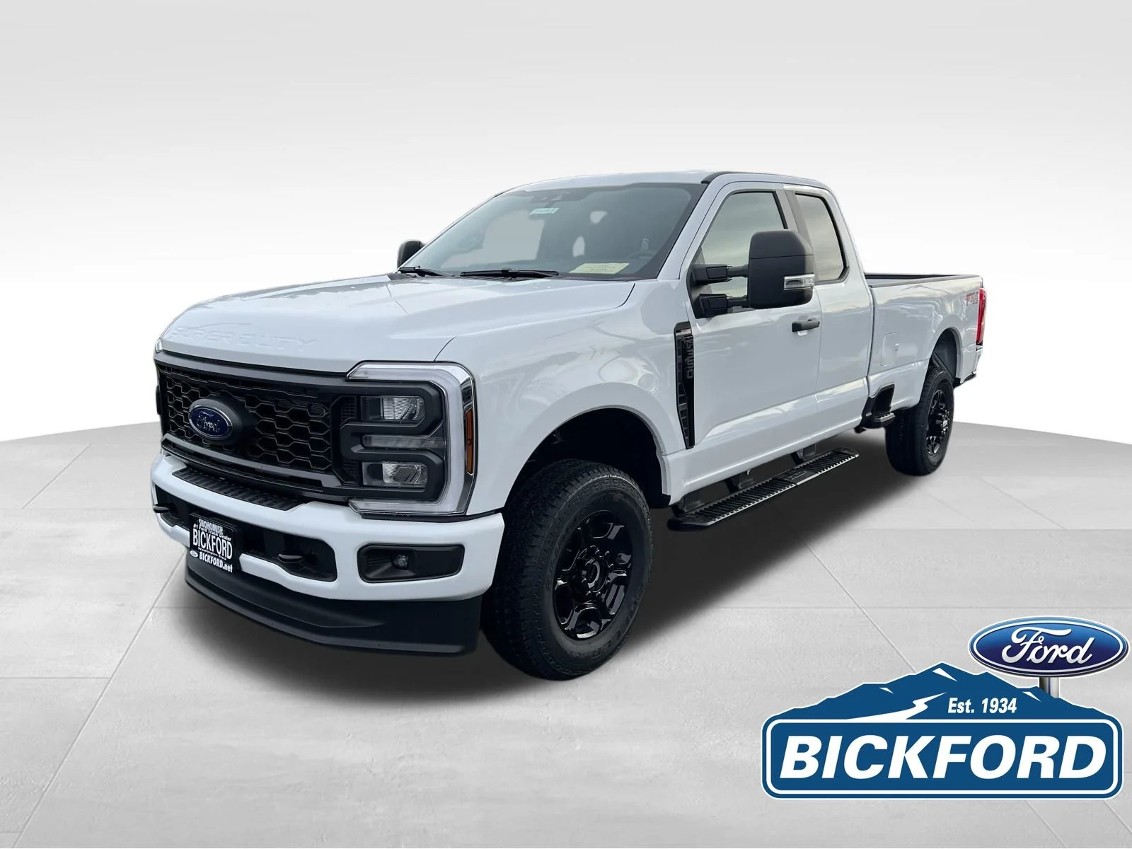 2026 Ford F-350 XL 4x4 SuperCab 8' Box SRW's photo