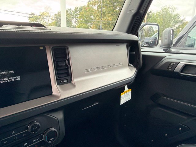New 2026 Shadow Black Ford Outer Banks® image 19