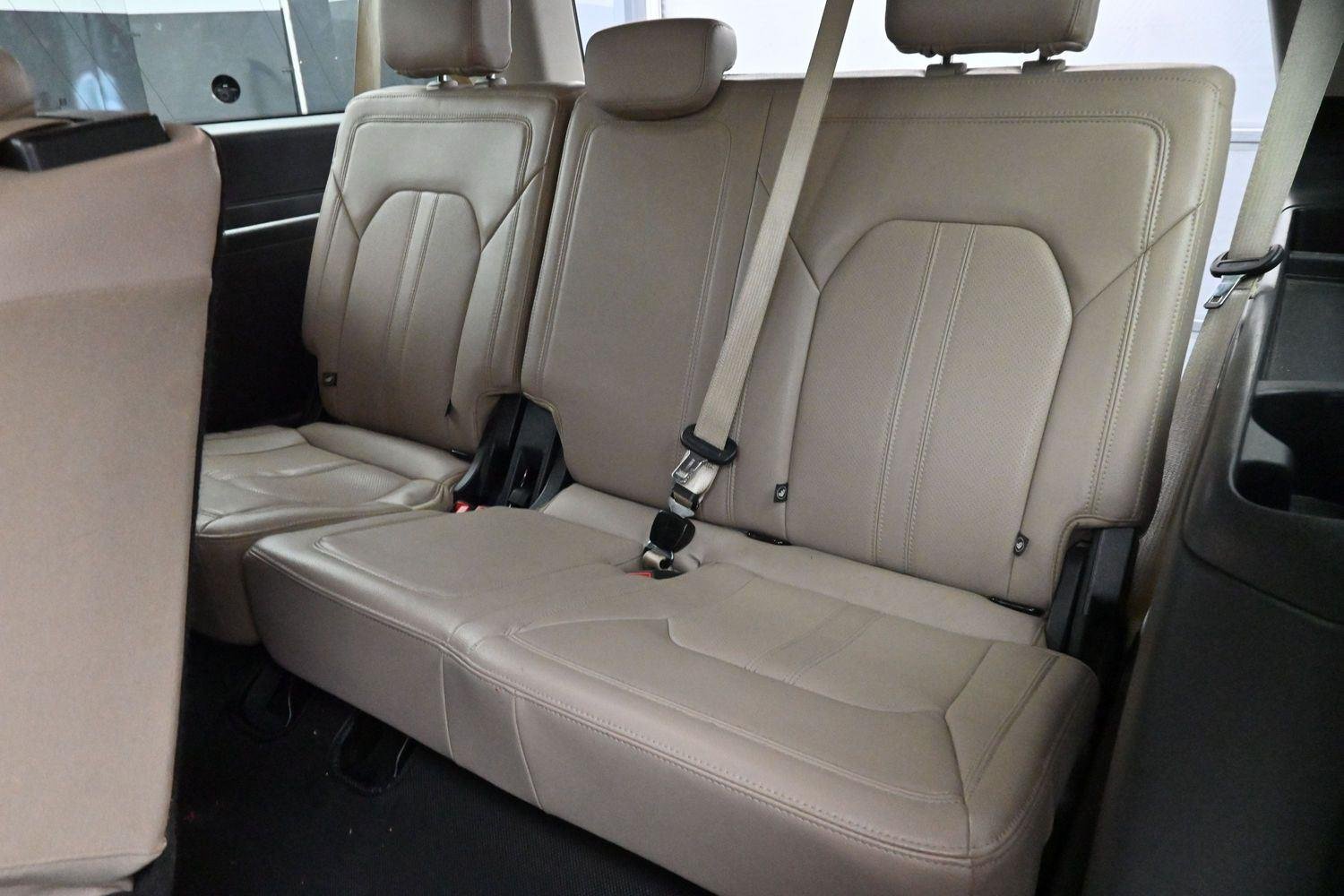 Used 2024 Agate Black Ford Limited image 36