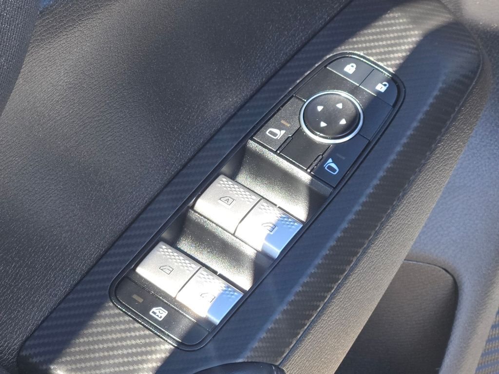 2024 Mitsubishi Outlander ES - Photo 25