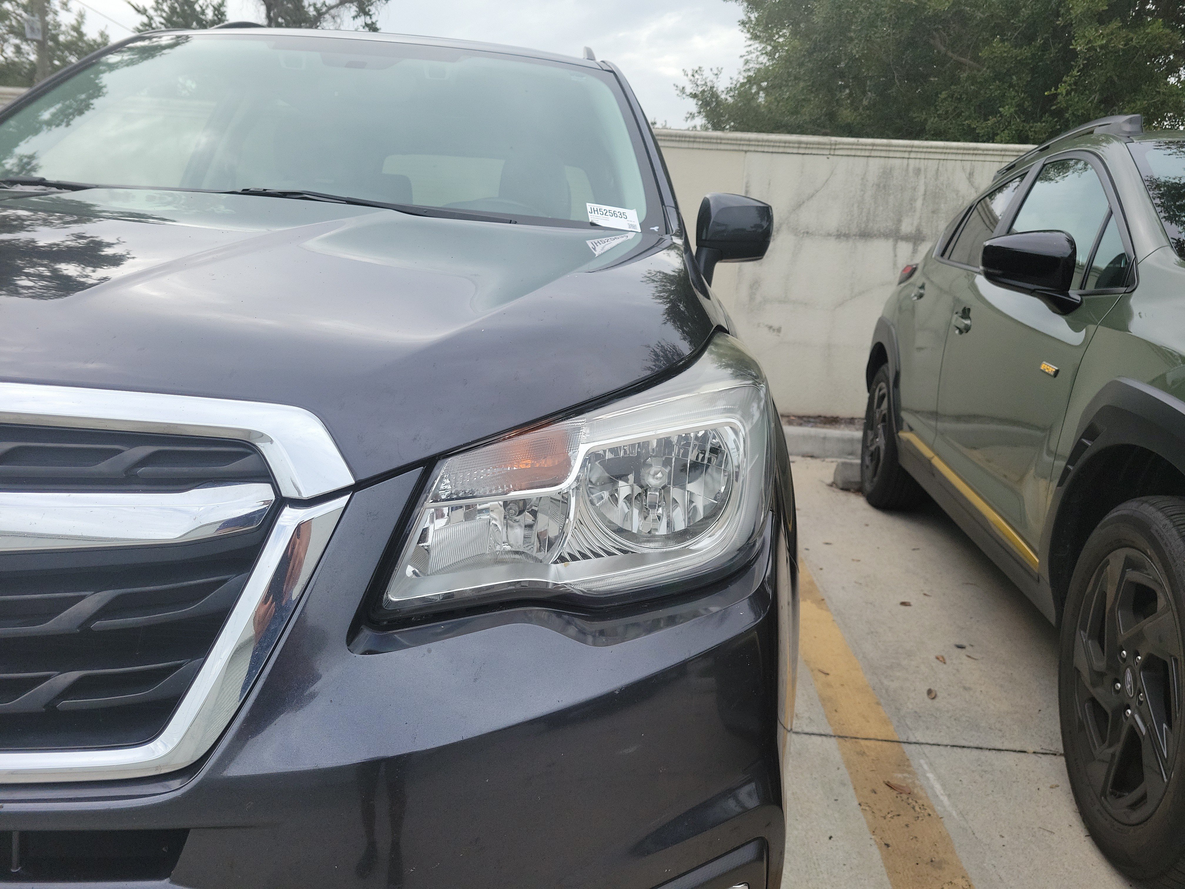 Used 2018 Dark Gray Metallic Subaru Premium image 3