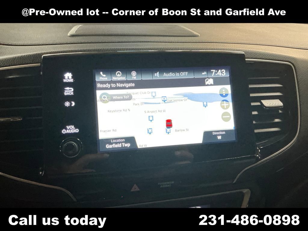 Used 2021  Honda Touring image 22