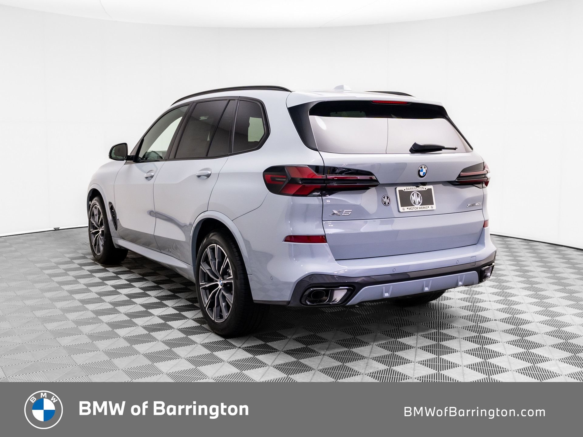 New 2026 Brooklyn Grey Metallic BMW xDrive40i image 3