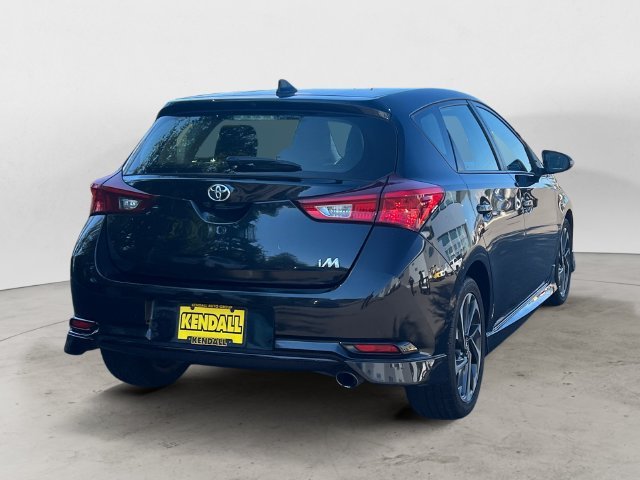 Used 2018 Black Sand Pearl Toyota Base image 5