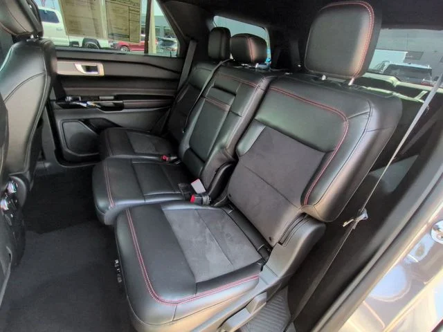 Certified Used 2022 Carbonized Gray Metallic Ford ST-Line image 16