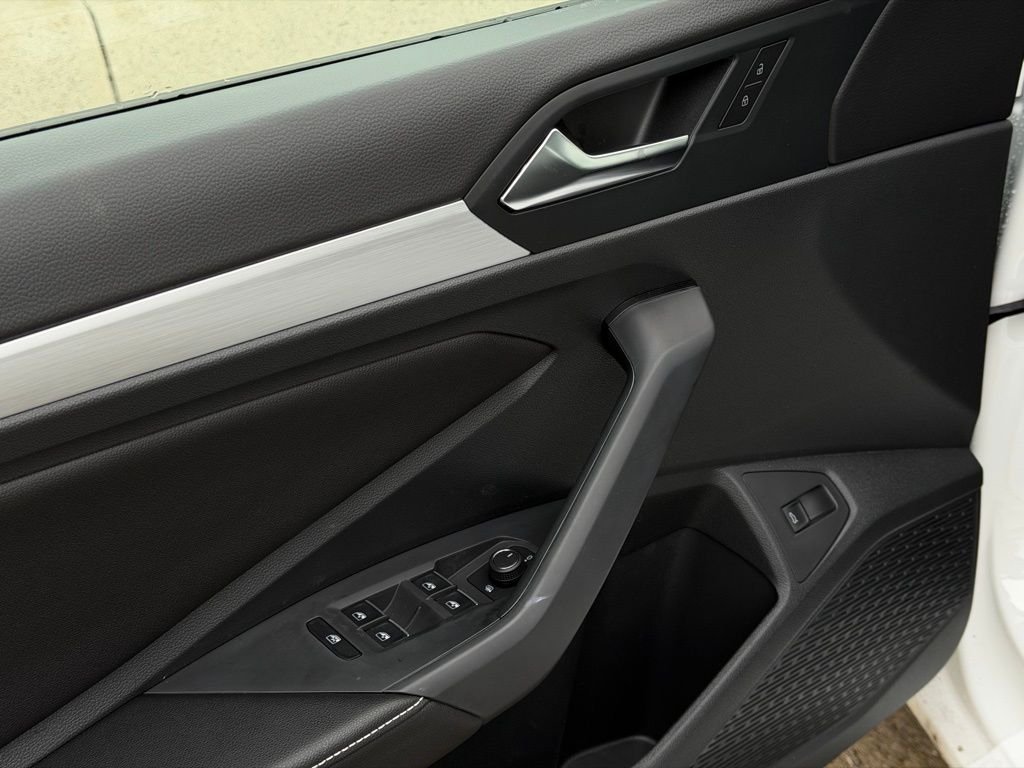 2026 Volkswagen Jetta Sport - Photo 18
