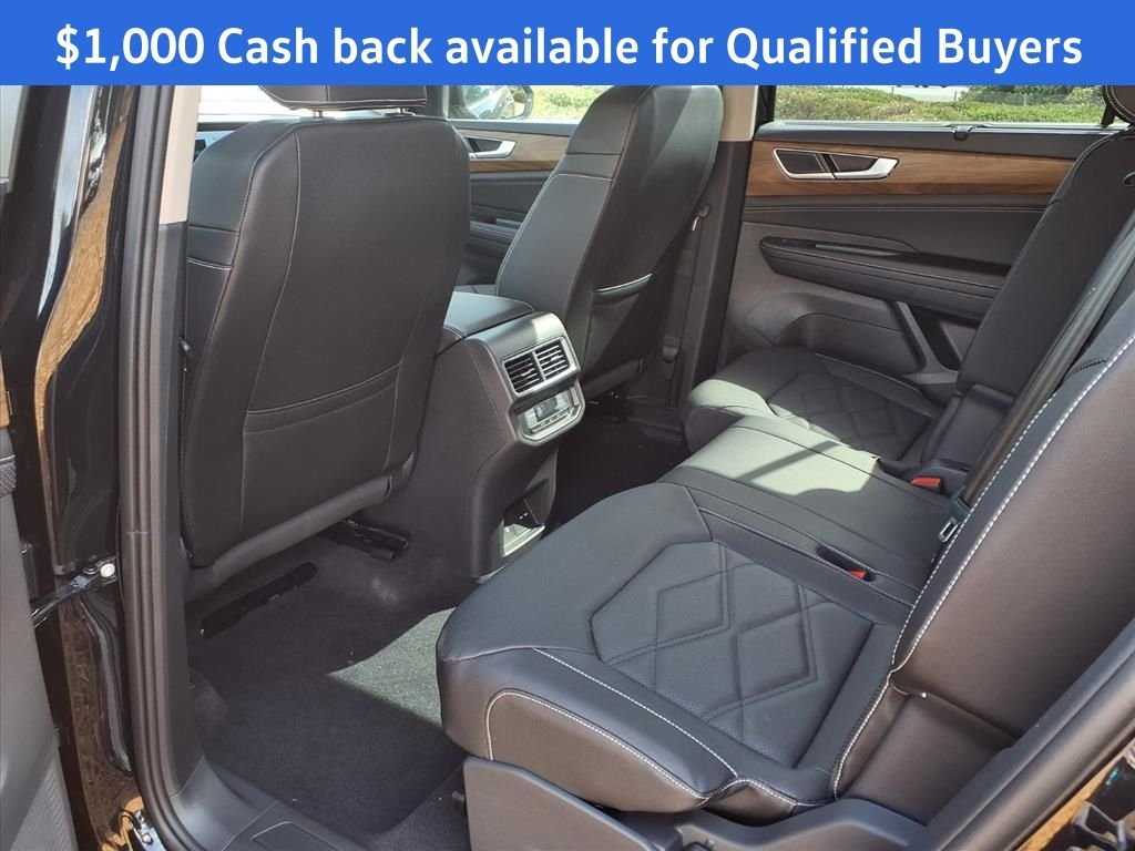 2026 Volkswagen Atlas SE w/Tech - Photo 18