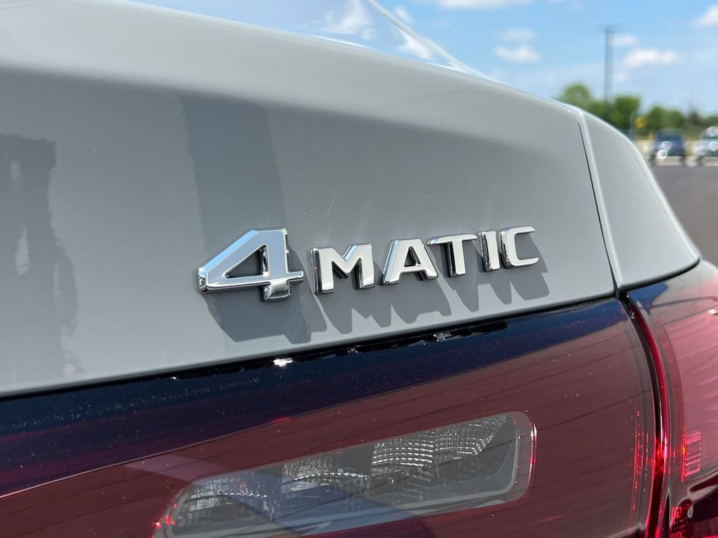 New 2026 MANUFAKTUR Alpine Grey Mercedes-Benz GLC300 image 62