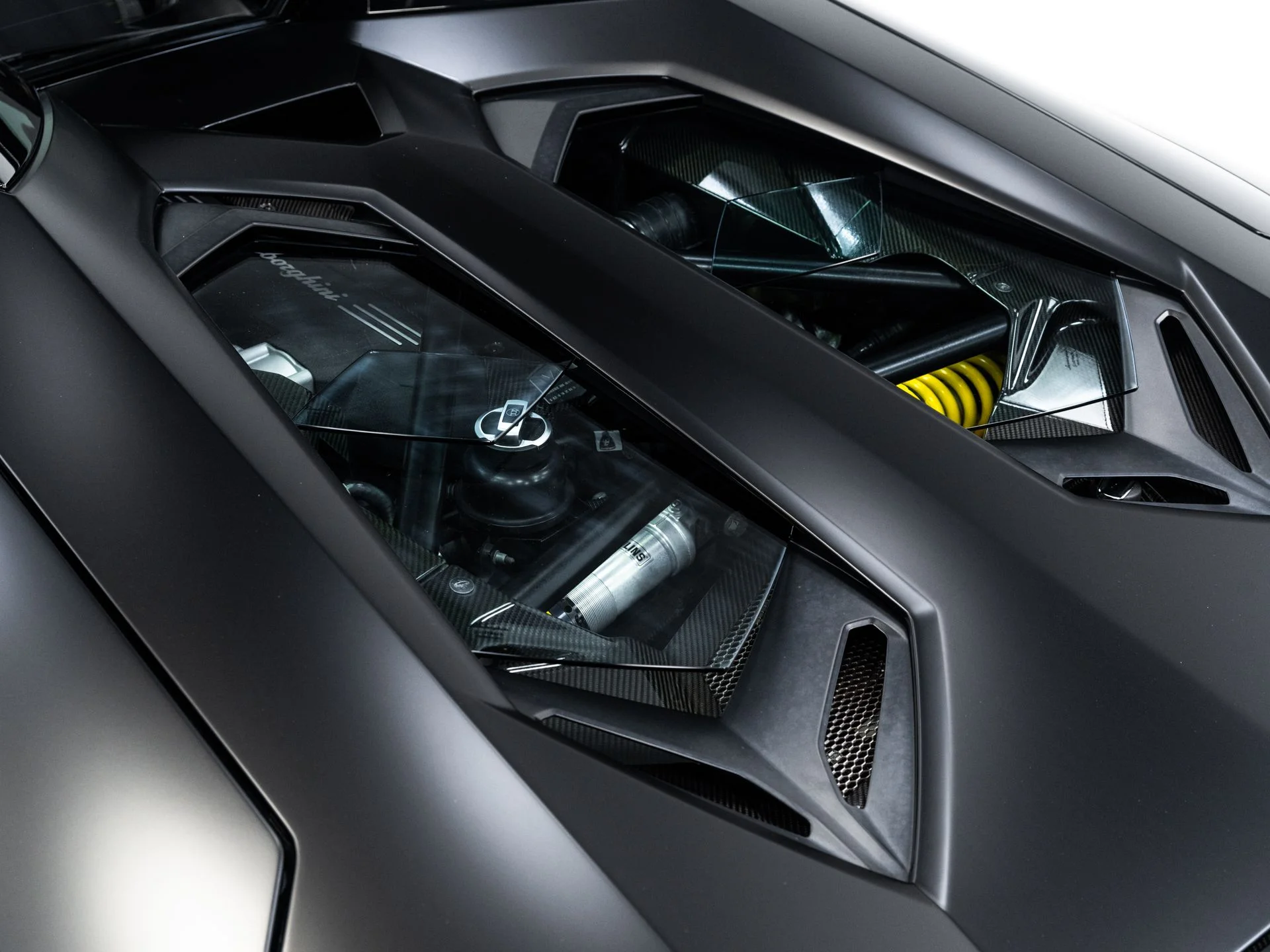 Used 2014  Lamborghini Roadster image 127