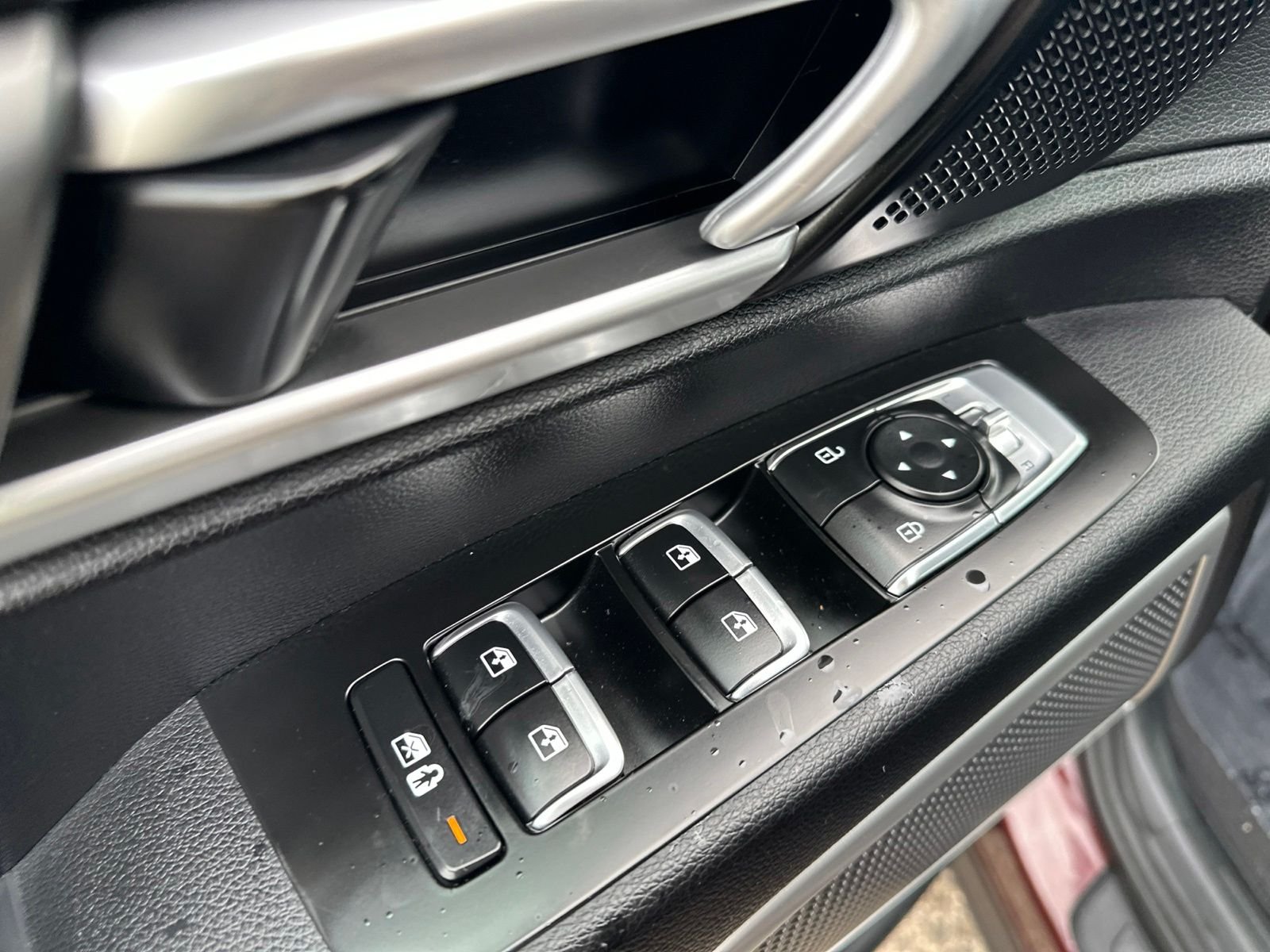 2020 Kia Telluride LX - Photo 18