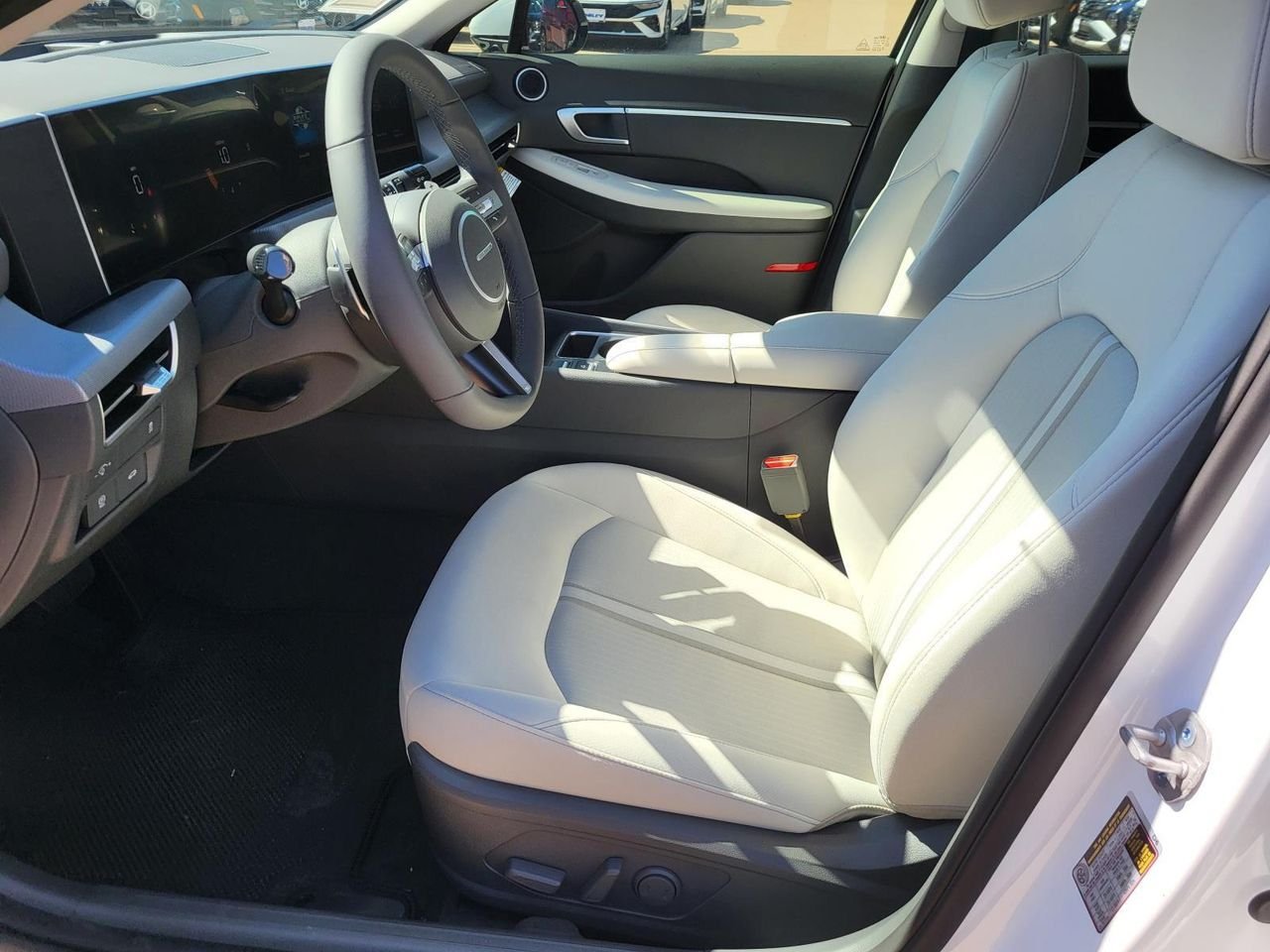 New 2026 Serenity White Hyundai SEL Sport image 13