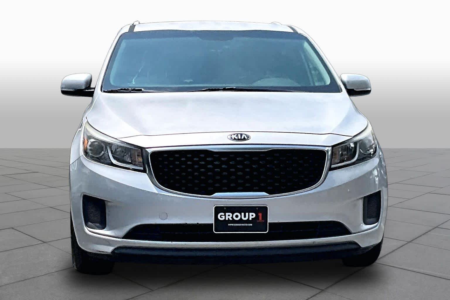 Pre-Owned 2016 Kia Sedona LX