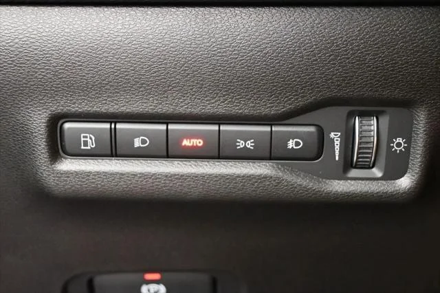 2026 Jeep Cherokee Overland - Photo 23