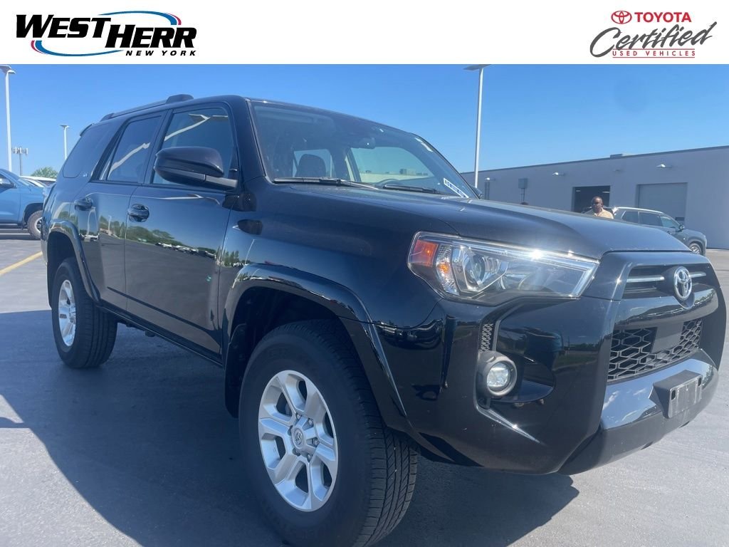 2024 Toyota 4Runner SR5 4WD V6's photo