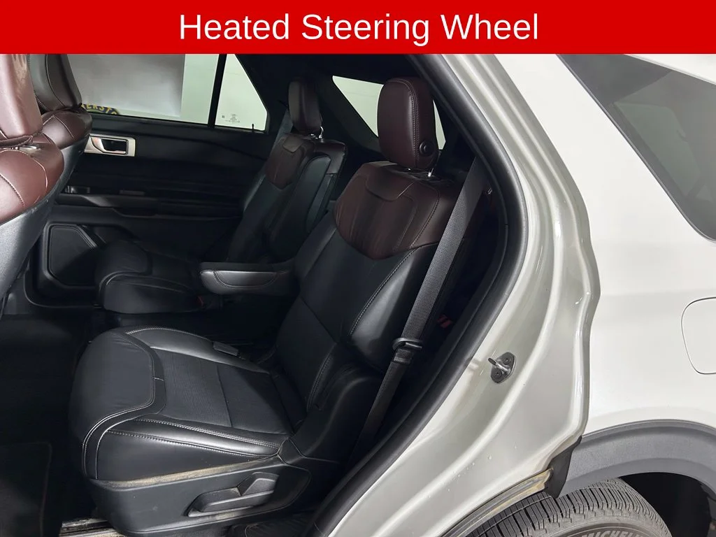Used 2020 White Metallic Ford Platinum image 13