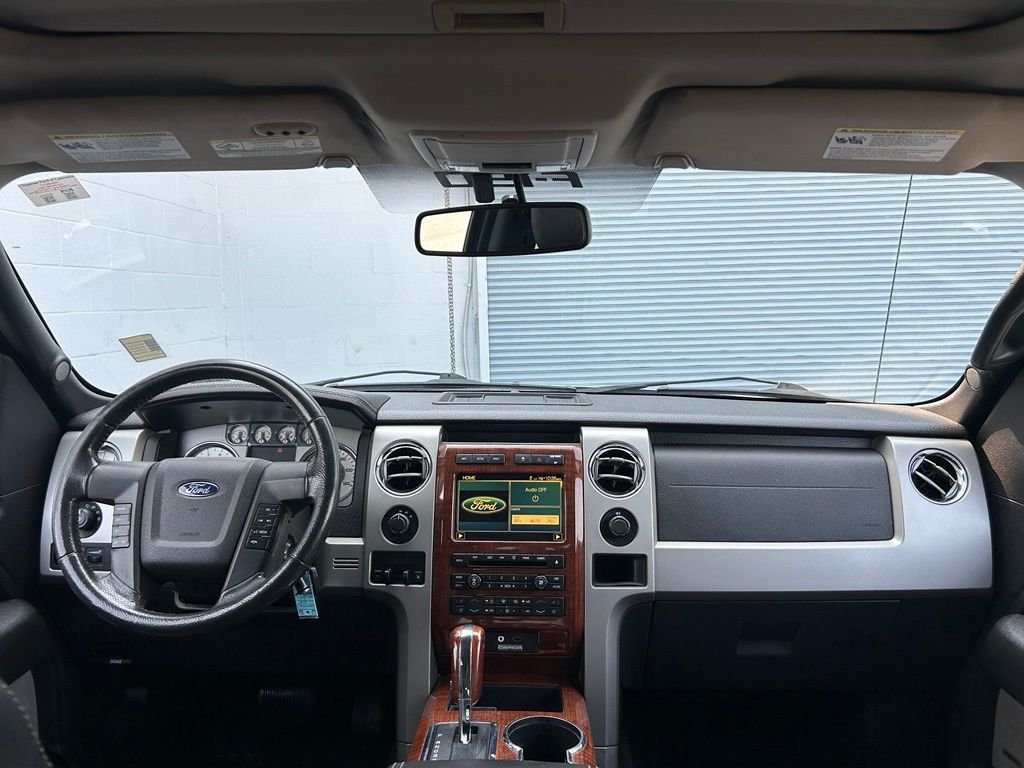 Used 2010 Silver Ford Lariat image 11