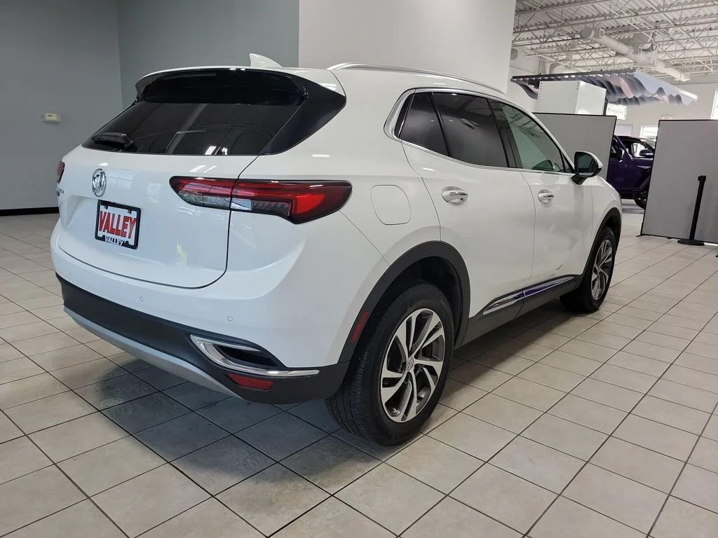 Used 2022 White Buick Essence image 12