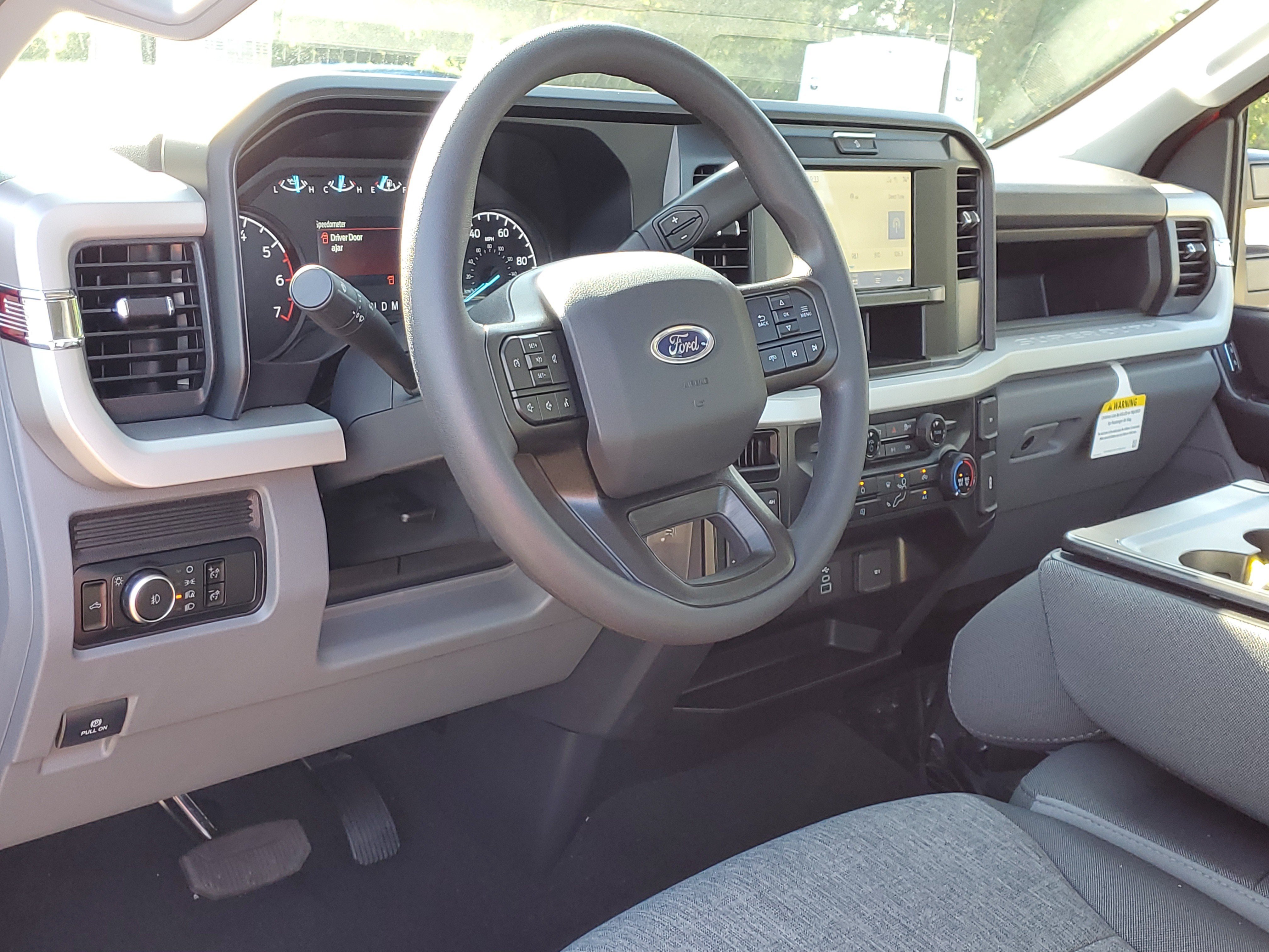 2025 Ford F-250 Super Duty XL - Photo 16