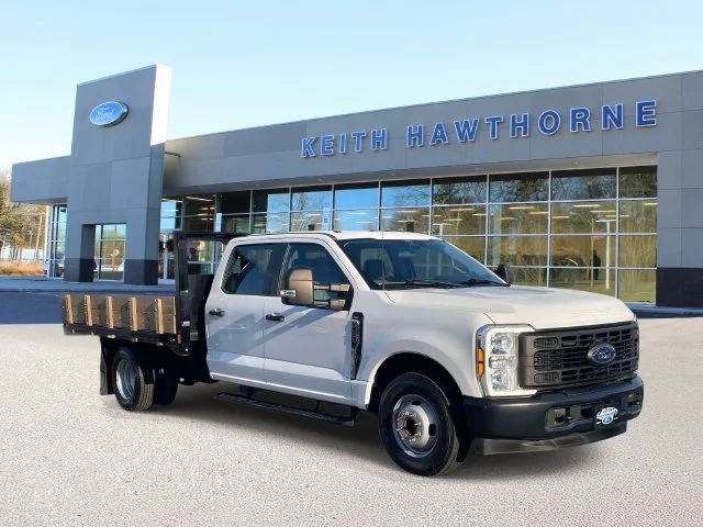 2024 Ford F-350 Super Duty Chassis Cab XL