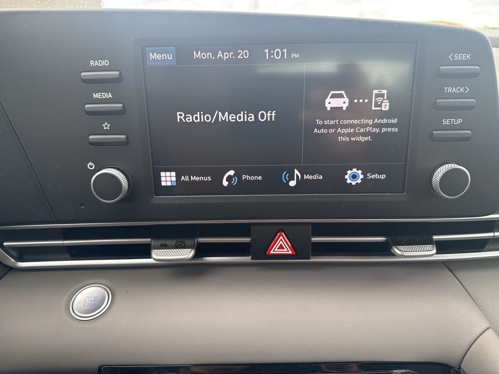 2025 Hyundai Elantra SEL - Photo 21