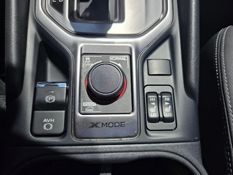 Used 2020 Ice Silver Metallic SUBARU PREMIUM image 23