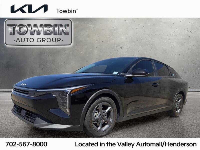 2025 Kia K4 LXS AT's photo