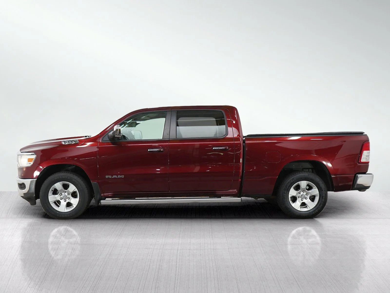 Used 2020 RAM Ram 1500 Big Horn with VIN 1C6SRFMT6LN146598 for sale in Wayzata, Minnesota