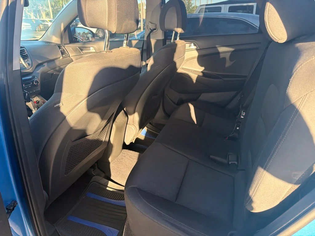 Used 2018 Caribbean Blue Hyundai SEL image 10