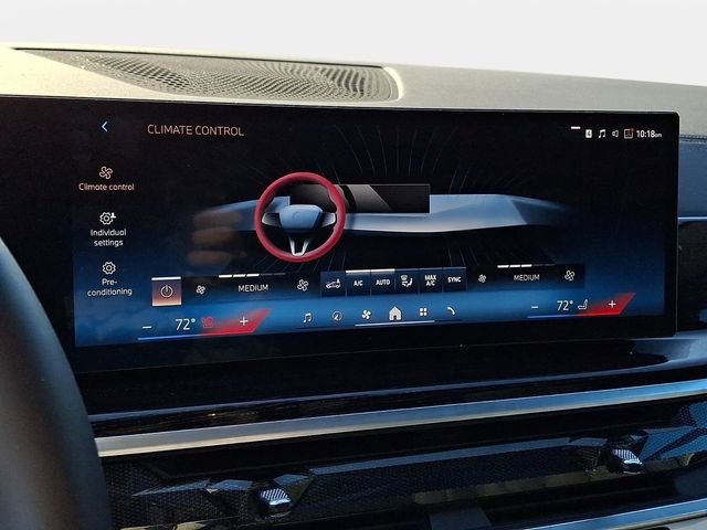 Used 2026 Skyscraper Grey Metallic BMW xDrive40i image 15