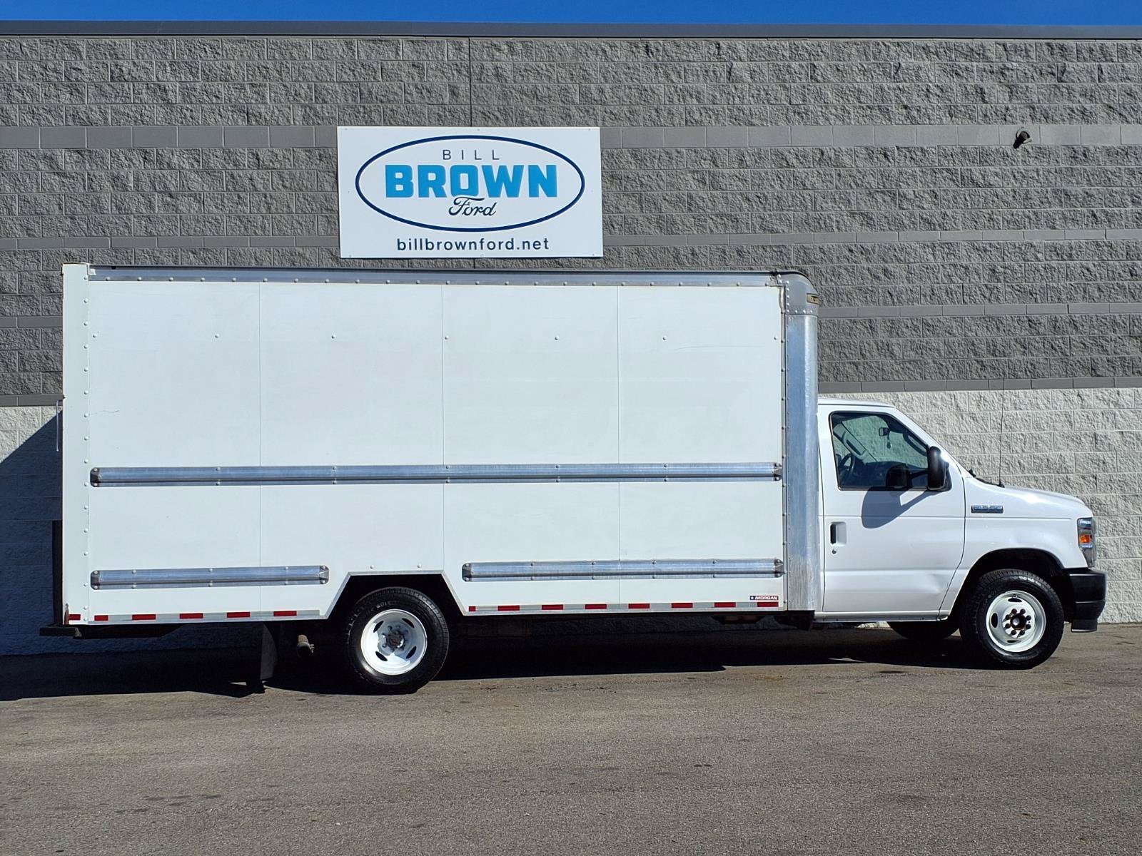 Used 2022 Oxford White Ford Base image 24