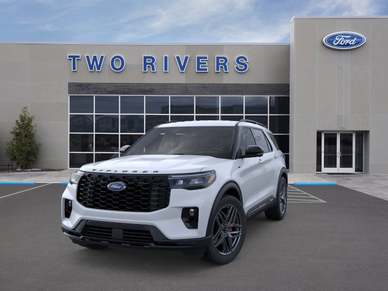 New 2026 Space White Metallic Ford ST-Line image 2