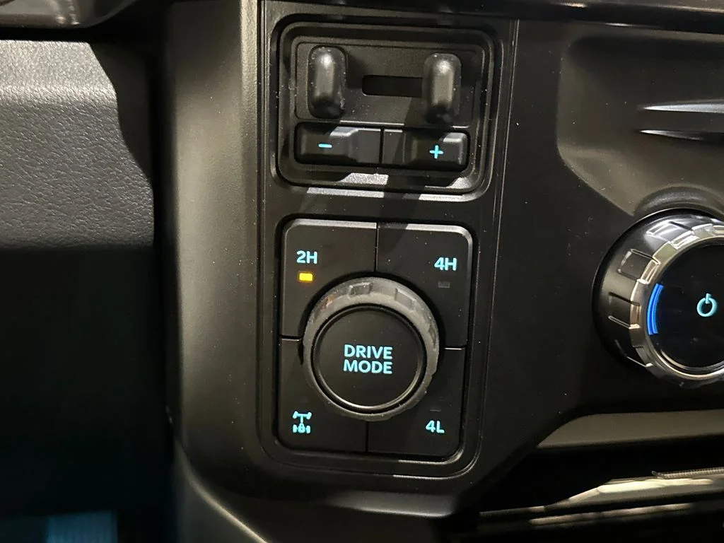 New 2026 White Ford Lariat image 34