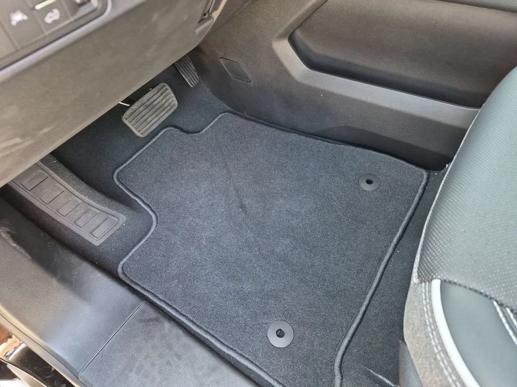 2026 GMC Sierra EV Elevation - Photo 22