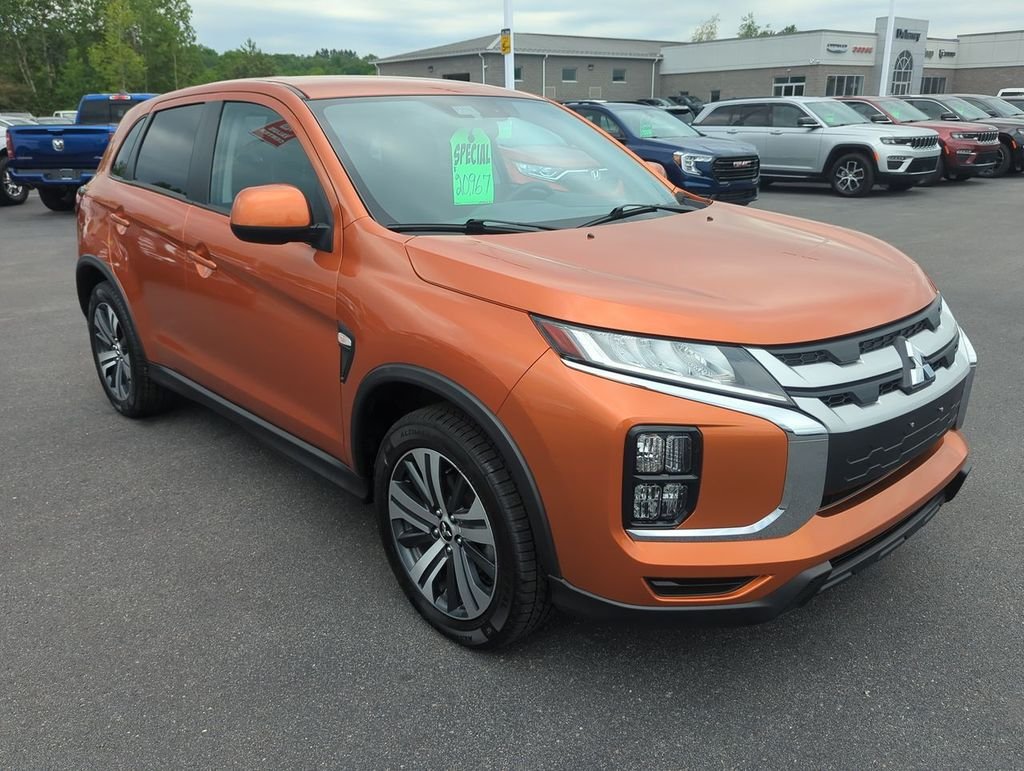 Used 2024 Orange Mitsubishi 2.0 ES image 1