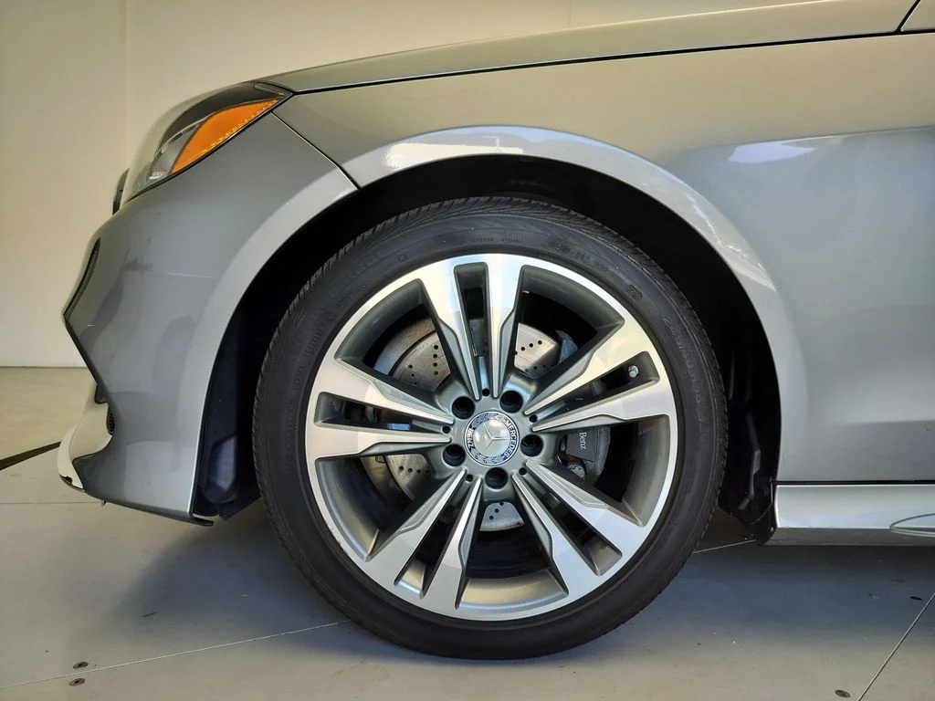 Used 2014 Gray Mercedes-Benz E 350 image 5